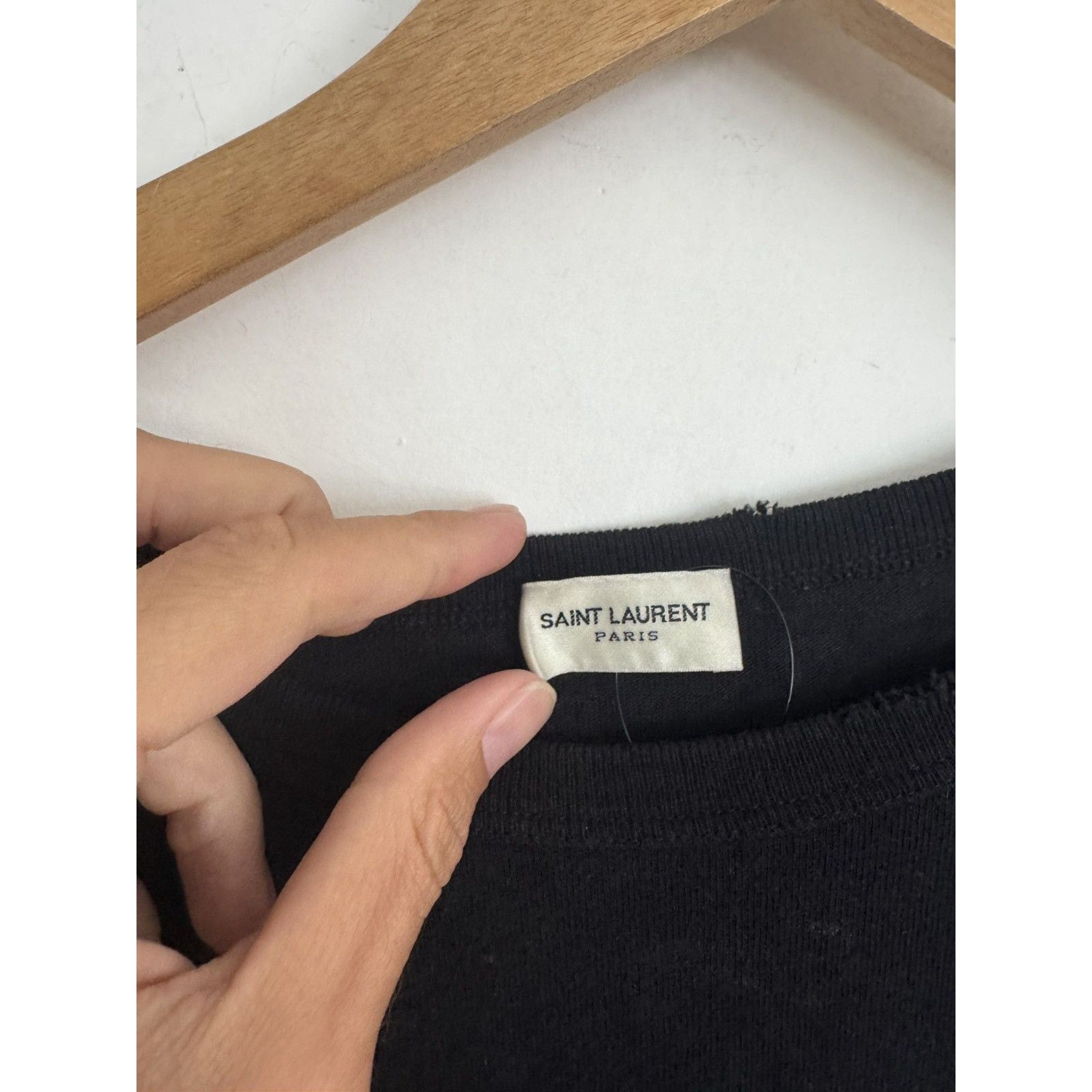 Saint Laurent script Logo Ringer T