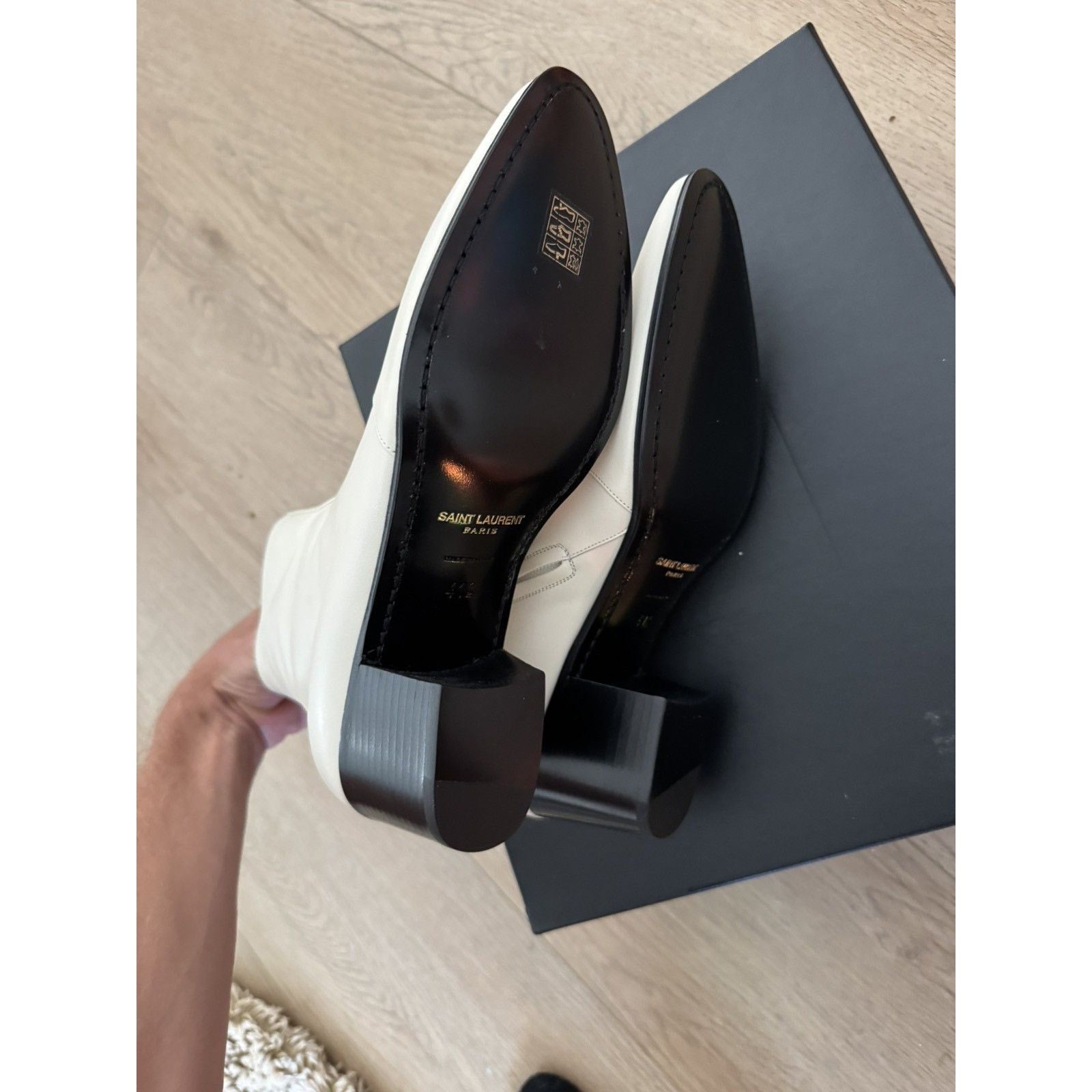 Saint laurent New Cream Vasili Boots 41