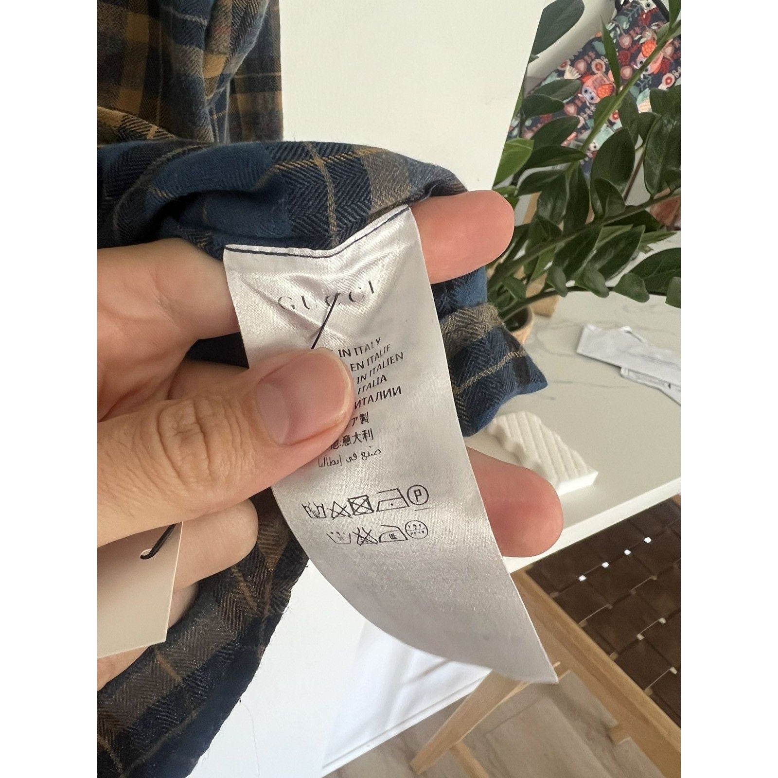 Gucci Blue & gold flannel