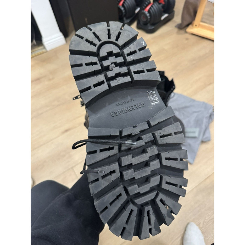 Balenciaga Giant Boots 42