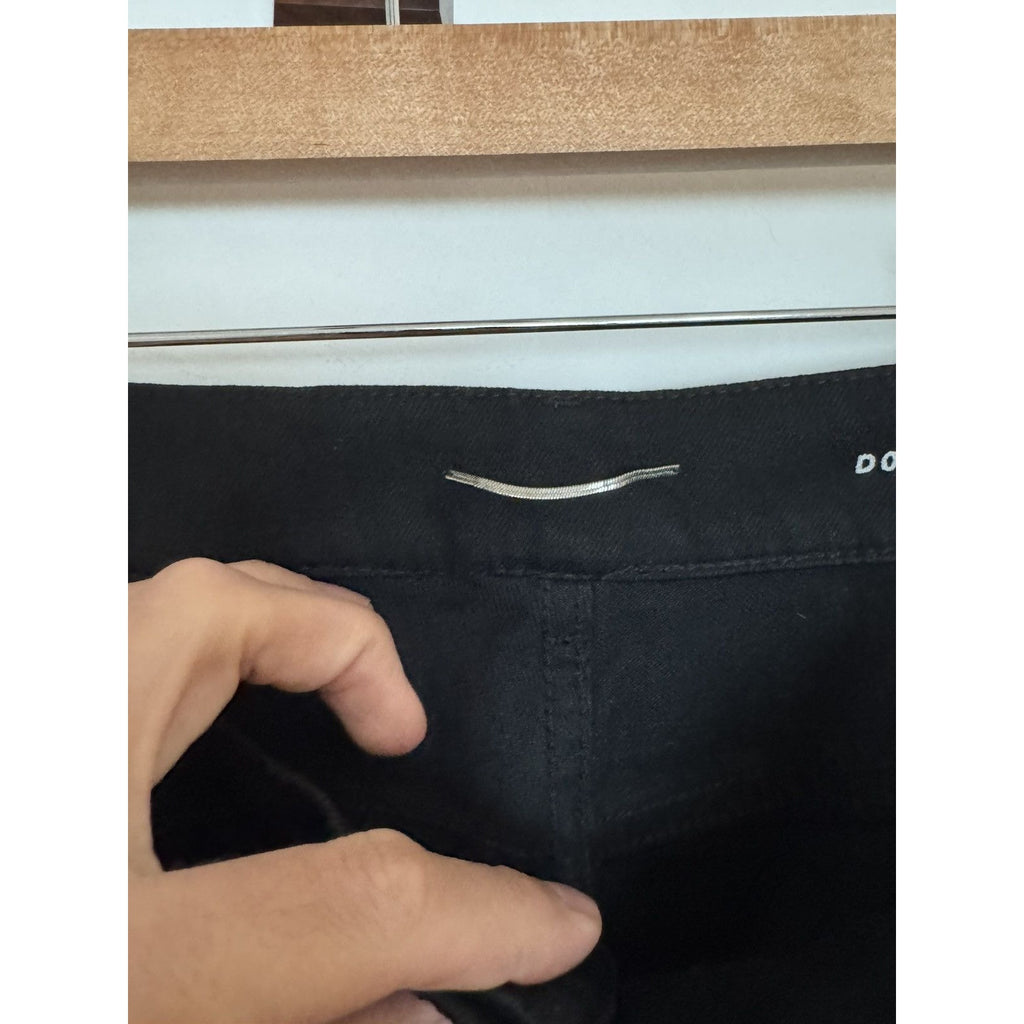 Saint Laurent Knee slit d02 31