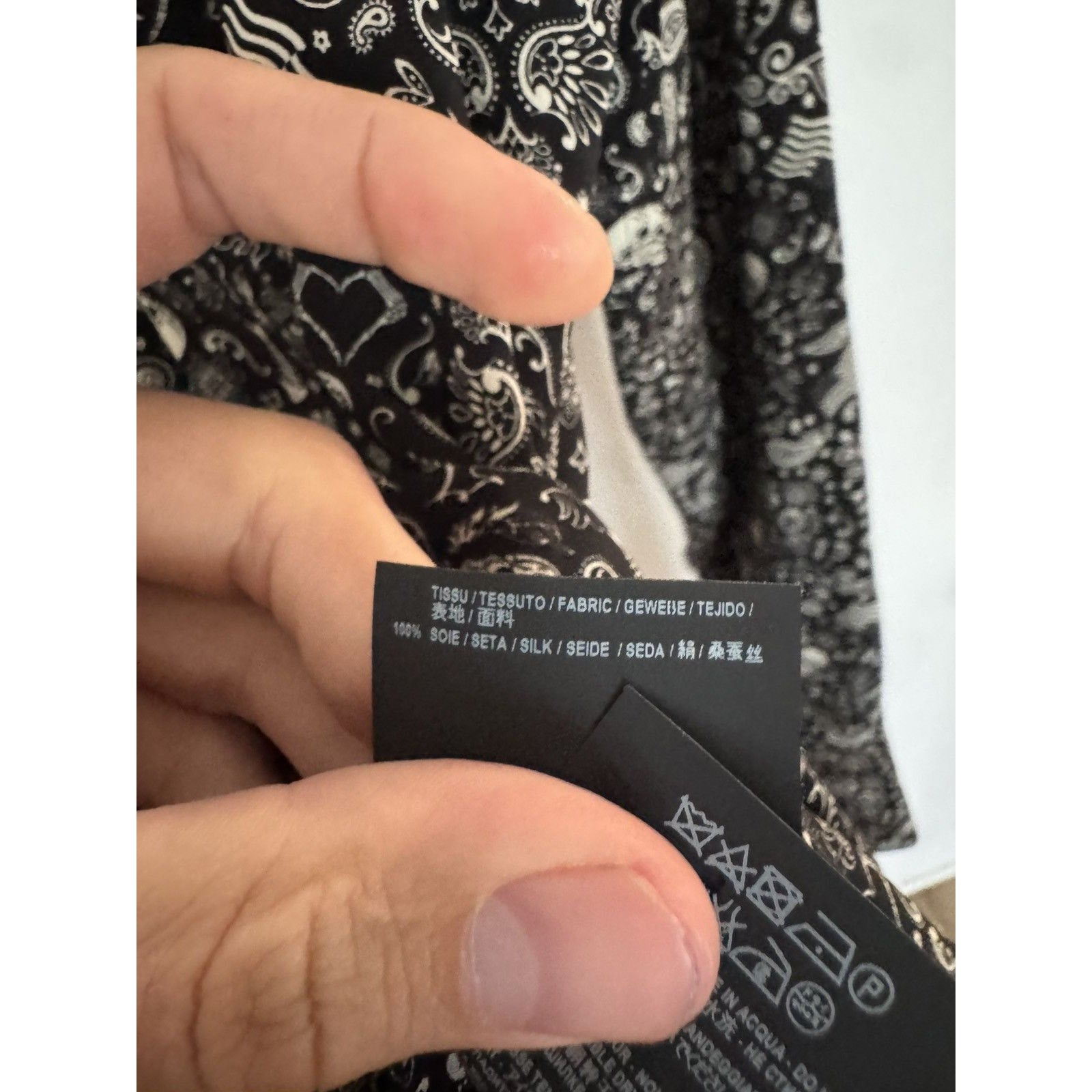 Saint Laurent Silk de crepe skulls shirt 38