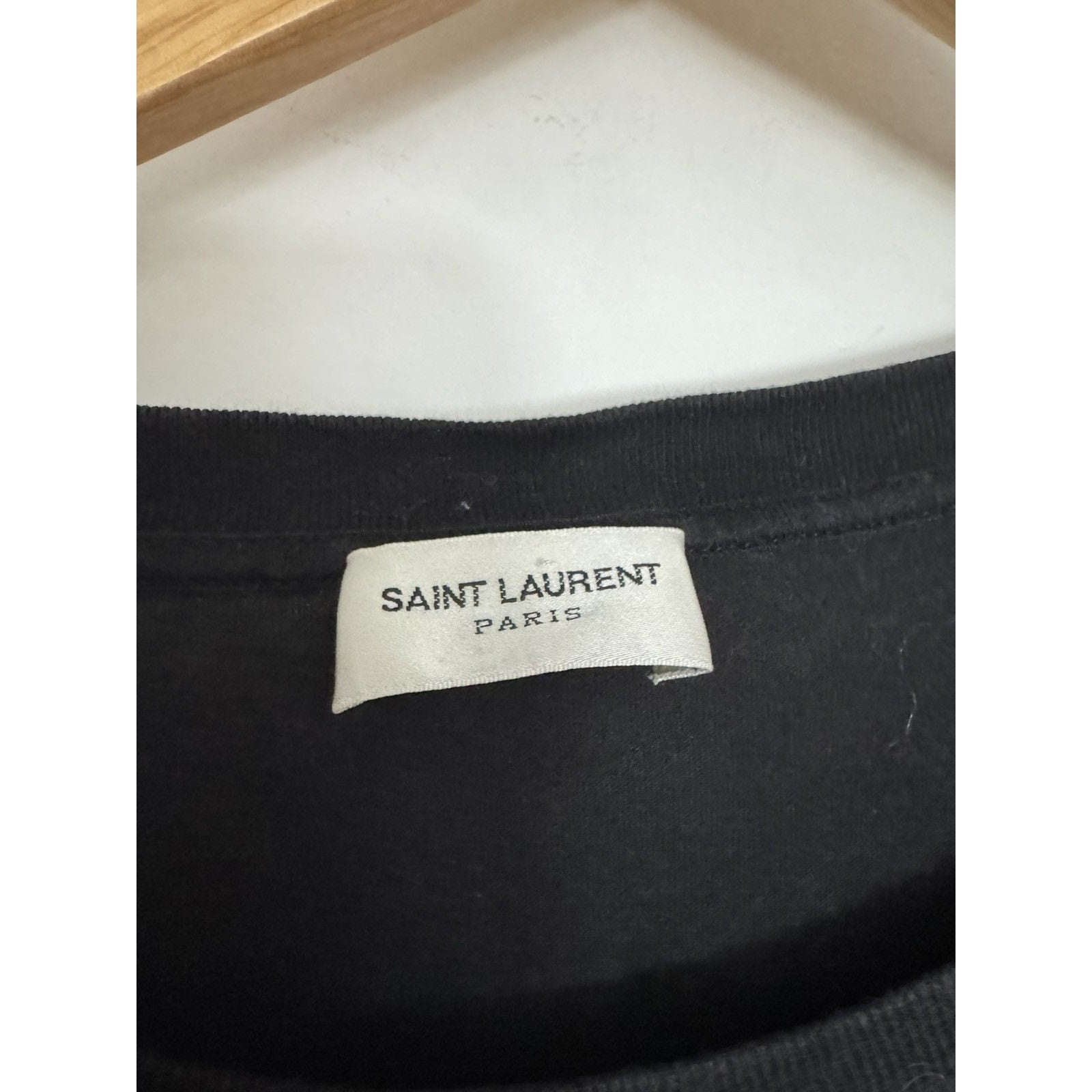 Saint Laurent Sunburst motif logo t