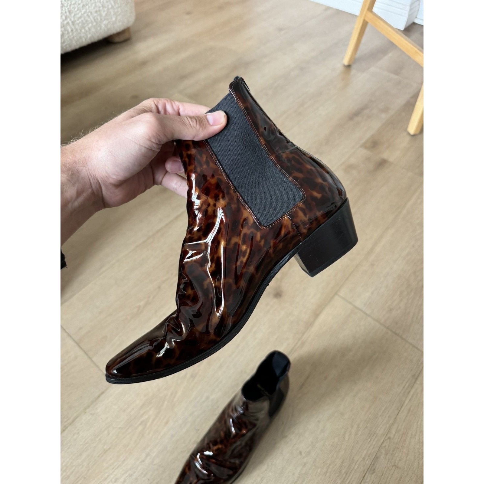 Saint Laurent Patent Tortoise Chelsea 41