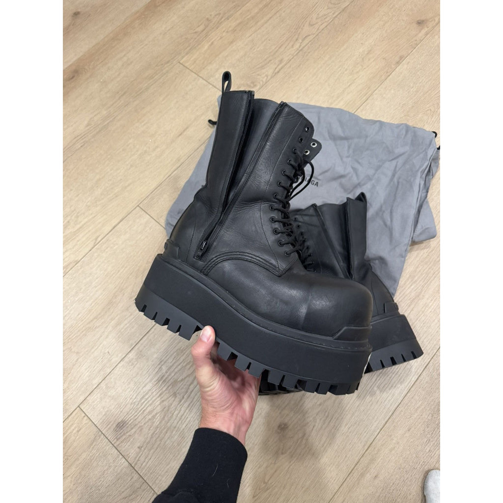 Balenciaga Giant Boots 42